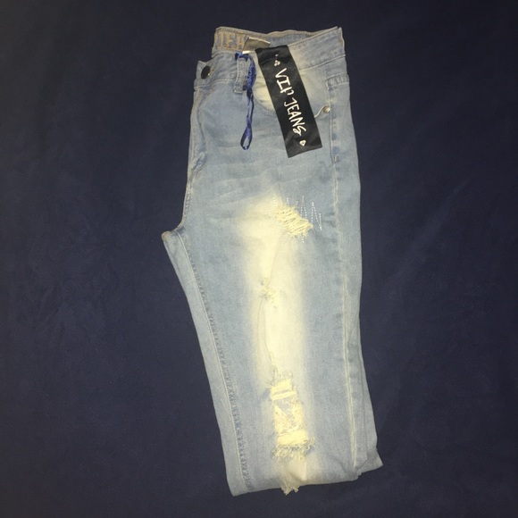 VIP jeans - Picture 1 of 6